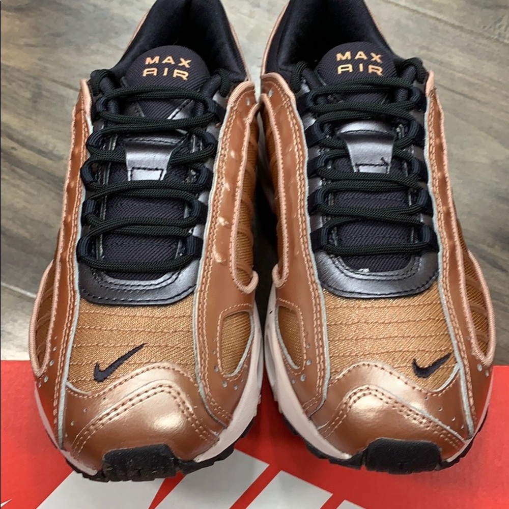 NIKE W AIR MAX TAILWIND IV - Picture 16 of 16